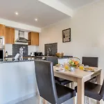 #107 1br Ocean View Pool & Relax Area Apartment Albufeira