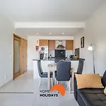 Apartment #107 1br Ocean View Pool & Relax Area