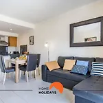 Apartment #107 1br Ocean View Pool & Relax Area